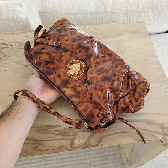 Gucci Hysteria Vintage Clutch w/strap - Picture 4 of 10